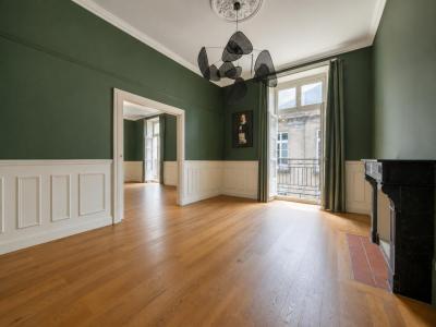 For sale Nantes 4 rooms 122 m2 Loire atlantique (44000) photo 0