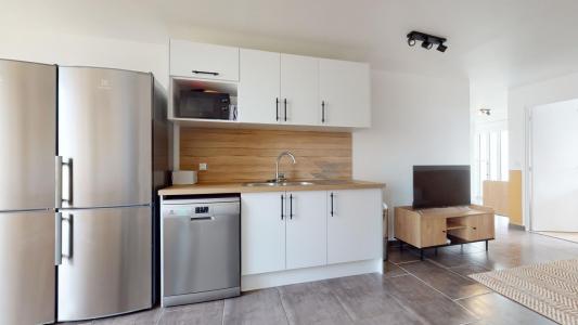 For rent Bezons 6 rooms 112 m2 Val d'Oise (95870) photo 2
