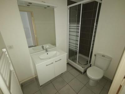 Louer Appartement Avignon 327 euros