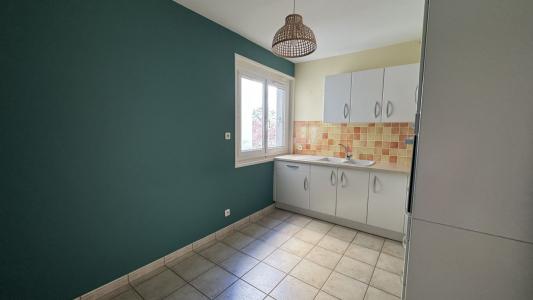 For sale BAS DE LA VILLE � PROXIMI 3 rooms 68 m2 Puy de dome (63300) photo 1