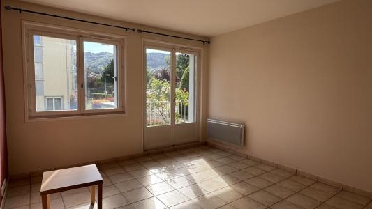 For sale BAS DE LA VILLE � PROXIMI 3 rooms 68 m2 Puy de dome (63300) photo 3