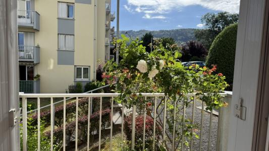 For sale BAS DE LA VILLE � PROXIMI 3 rooms 68 m2 Puy de dome (63300) photo 4
