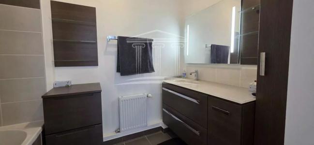 For sale 3 rooms 95 m2 Vaucluse (84270) photo 3