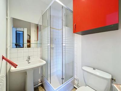 For sale Clermont-ferrand 1 room 17 m2 Puy de dome (63000) photo 3