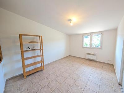 For rent Saint-victoret 3 rooms 70 m2 Bouches du Rhone (13730) photo 1
