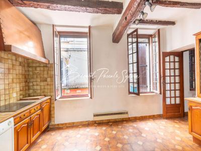 Acheter Immeuble Apt 277000 euros