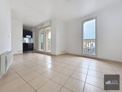 For sale Hyeres 2 rooms 41 m2 Var (83400) photo 4