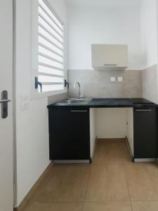 For rent Tampon 1 room 1 m2 Reunion (97430) photo 1