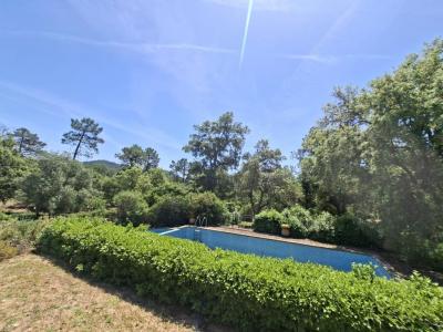 Acheter Maison Muy 892500 euros