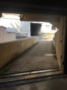 Louer Parking Lyon-7eme-arrondissement Rhone
