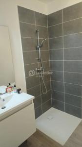 For rent Amiens 2 rooms 39 m2 Somme (80000) photo 2