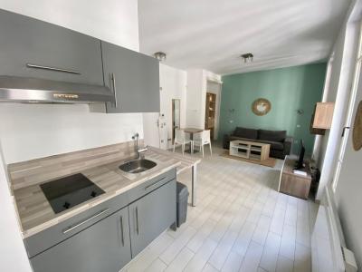 For rent Marseille-2eme-arrondissement 1 room 27 m2 Bouches du Rhone (13002) photo 0