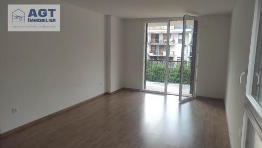 For rent Beauvais 3 rooms 70 m2 Oise (60000) photo 1