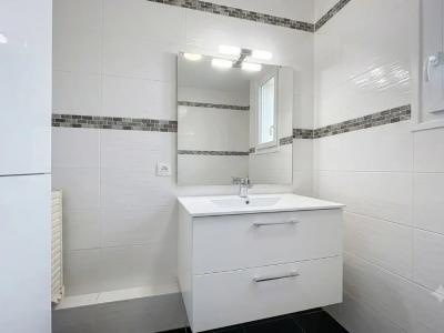 For rent Evry 2 rooms 50 m2 Essonne (91000) photo 1