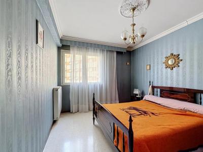For sale Saint-laurent-du-var 4 rooms 87 m2 Alpes Maritimes (06700) photo 4