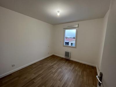 Louer Maison Pellerin 913 euros