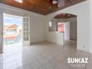 Location Appartement Saint-pierre  3 pieces 75 m2