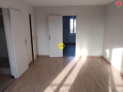 Louer Appartement 34 m2 Montvicq