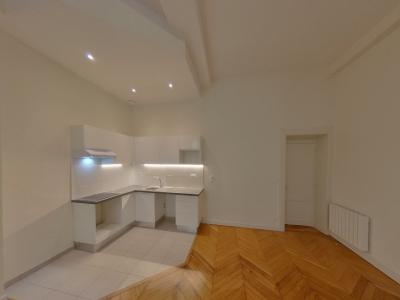 For rent Lyon-2eme-arrondissement 3 rooms 65 m2 Rhone (69002) photo 0