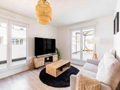 For sale Romainville 4 rooms 85 m2 Seine saint denis (93230) photo 2