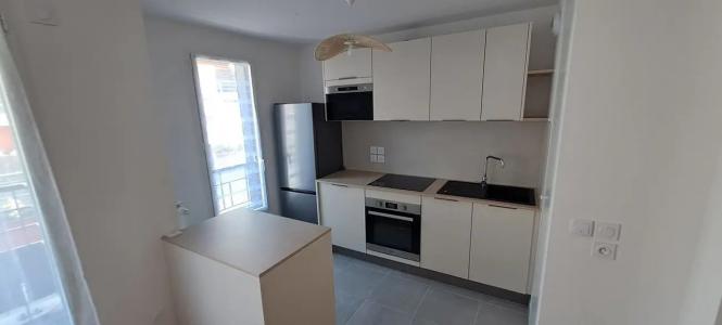 For rent Fontenay-sous-bois 2 rooms 40 m2 Val de Marne (94120) photo 1