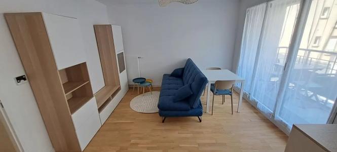 For rent Fontenay-sous-bois 2 rooms 40 m2 Val de Marne (94120) photo 2