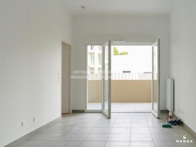 For rent Villefranche-sur-saone 2 rooms 38 m2 Rhone (69400) photo 2