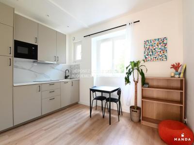For rent Asnieres-sur-seine 2 rooms 26 m2 Hauts de Seine (92600) photo 2