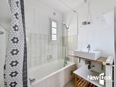 For sale Montauroux 2 rooms 44 m2 Var (83440) photo 4