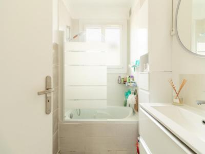 Acheter Immeuble Mantes-la-jolie 518400 euros