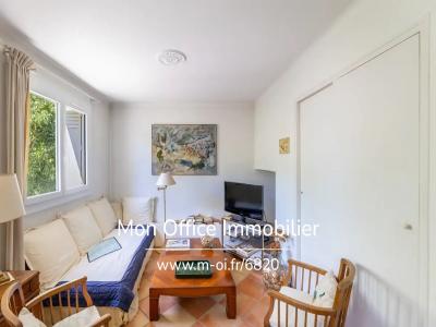 Acheter Appartement 65 m2 Beaurecueil