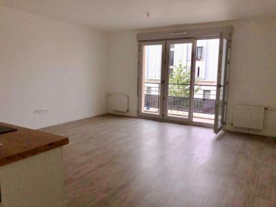 For rent Egly 3 rooms 63 m2 Essonne (91520) photo 0