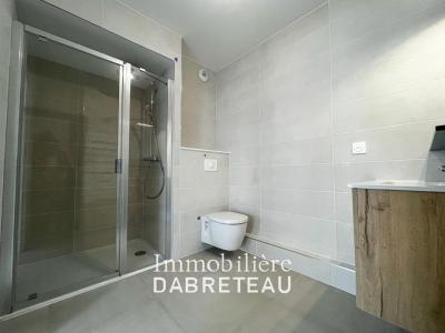 Louer Appartement 27 m2 Lyon-9eme-arrondissement
