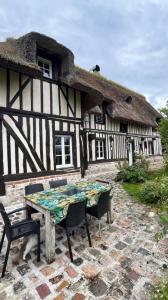 For sale Pont-audemer 10 rooms 300 m2 Eure (27500) photo 0