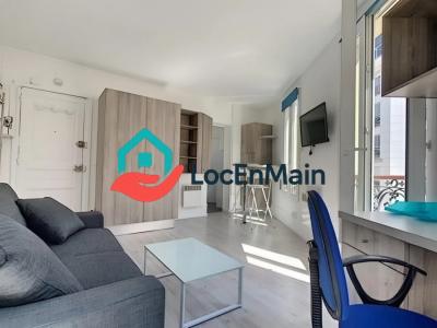 For rent Puteaux 1 room 20 m2 Hauts de Seine (92800) photo 0