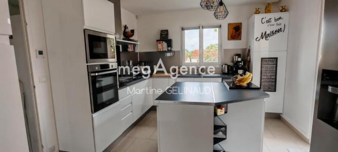 For sale Saint-georges-des-coteaux 4 rooms 100 m2 Charente maritime (17810) photo 1