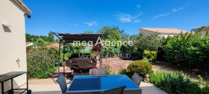For sale Saint-georges-des-coteaux 4 rooms 100 m2 Charente maritime (17810) photo 4