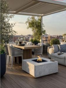 For sale PLACE RONDE 5 rooms 105 m2 Rhone (69003) photo 0