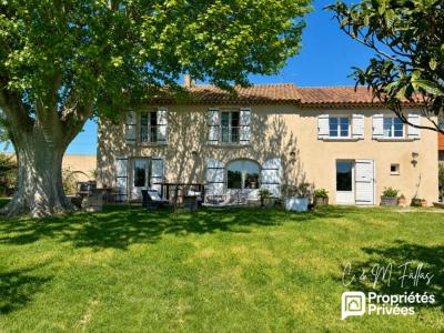 For sale Camaret-sur-aigues 9 rooms 205 m2 Vaucluse (84850) photo 0