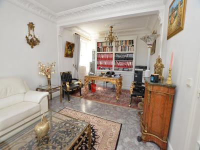 For sale Sainte-genevieve-des-bois 8 rooms 205 m2 Essonne (91700) photo 3