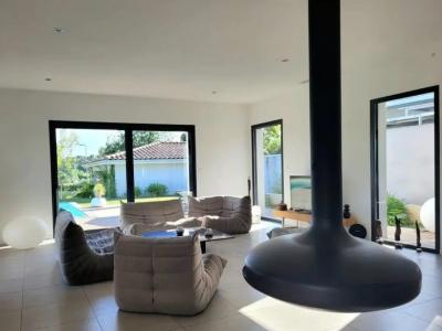 For sale Saint-jean-de-vedas 5 rooms 165 m2 Herault (34430) photo 3