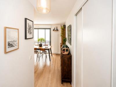For sale Bordeaux 2 rooms 48 m2 Gironde (33300) photo 0