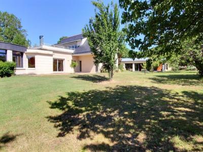 For sale Chapelle-saint-laud 8 rooms 244 m2 Maine et loire (49140) photo 1