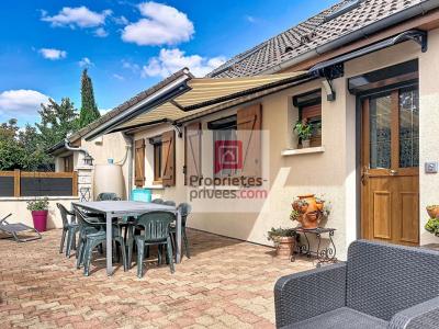For sale Perray-en-yvelines 5 rooms 111 m2 Yvelines (78610) photo 0