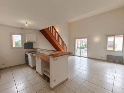 For sale Perpignan 3 rooms 67 m2 Pyrenees orientales (66000) photo 2