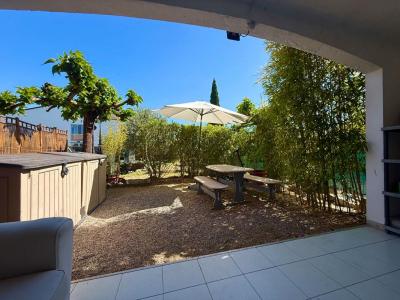 For sale Ruoms 3 rooms 49 m2 Ardeche (07120) photo 2