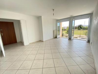 For rent Nantes 3 rooms 61 m2 Loire atlantique (44300) photo 0