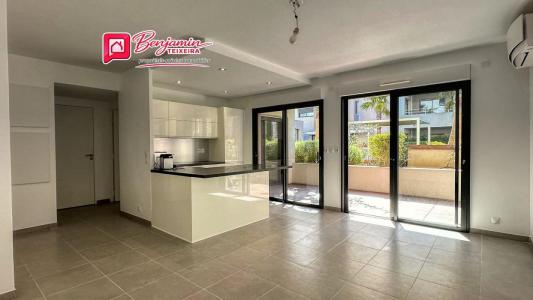 Acheter Appartement 45 m2 Frejus