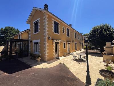 For sale Saint-pierre-de-cole 13 rooms 400 m2 Dordogne (24800) photo 0