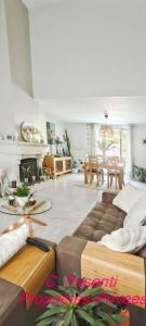 For sale Saint-thibault-des-vignes 7 rooms 176 m2 Seine et marne (77400) photo 4